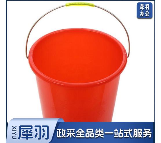 红水桶水桶 塑料手提加厚水桶 红色圆形水桶 单位：个